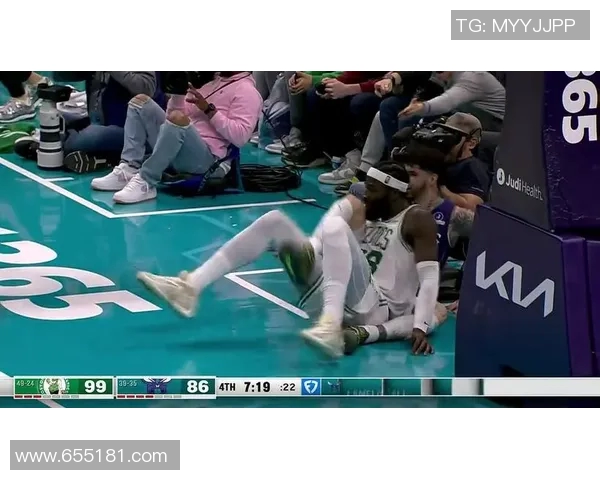 凯尔特人季前赛对阵黄蜂全场精彩回顾与球员表现分析