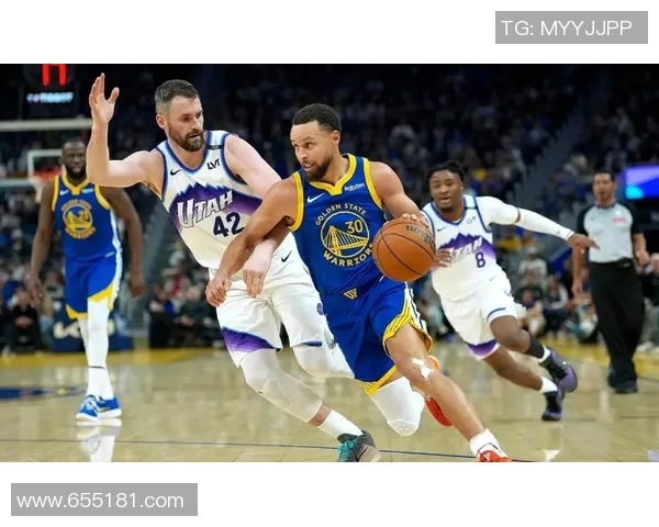 勇士与快船激战12月24日精彩对决全程回顾与分析